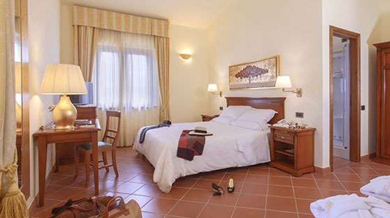 <b>Popilia Country Resort Room</b>. Images powered by <a href="https://iceportal.shijigroup.com/" title="IcePortal" target="_blank">IcePortal</a>.