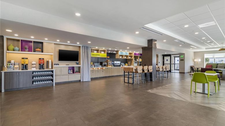 <b>Home2 Suites by Hilton Bangor Lobby</b>. Images powered by <a href="https://iceportal.shijigroup.com/" title="IcePortal" target="_blank">IcePortal</a>.