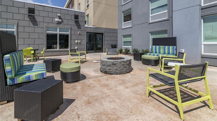 Home2 Suites by Hilton Bangor Exterior