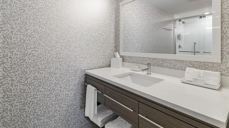 Home2 Suites by Hilton Bangor Room