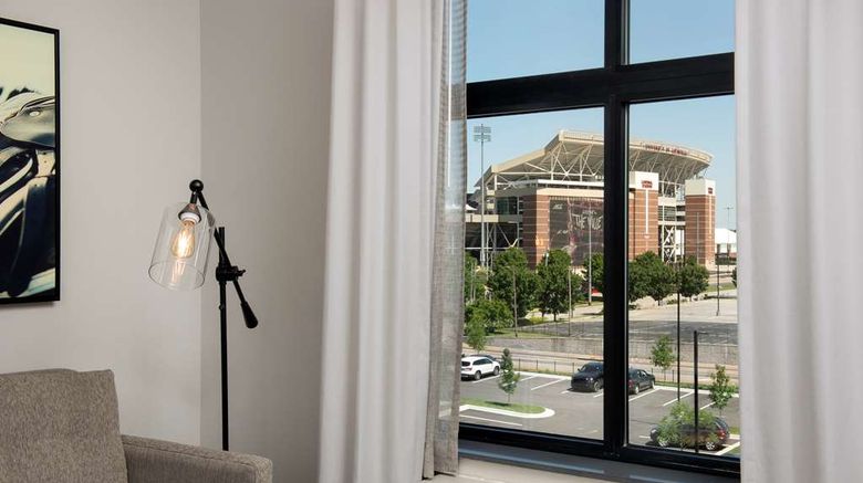 <b>Homewood Stes by Hilton Louisville Airpt Room</b>. Images powered by <a href="https://iceportal.shijigroup.com/" title="IcePortal" target="_blank">IcePortal</a>.