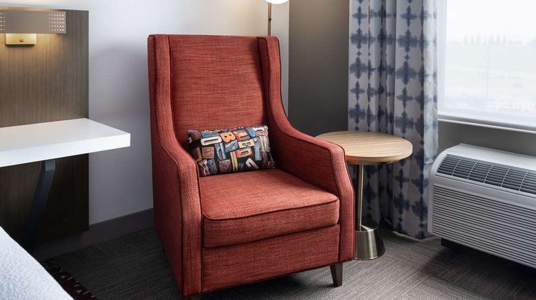 <b>Hilton Garden Inn Visalia Room</b>. Images powered by <a href="https://iceportal.shijigroup.com/" title="IcePortal" target="_blank">IcePortal</a>.