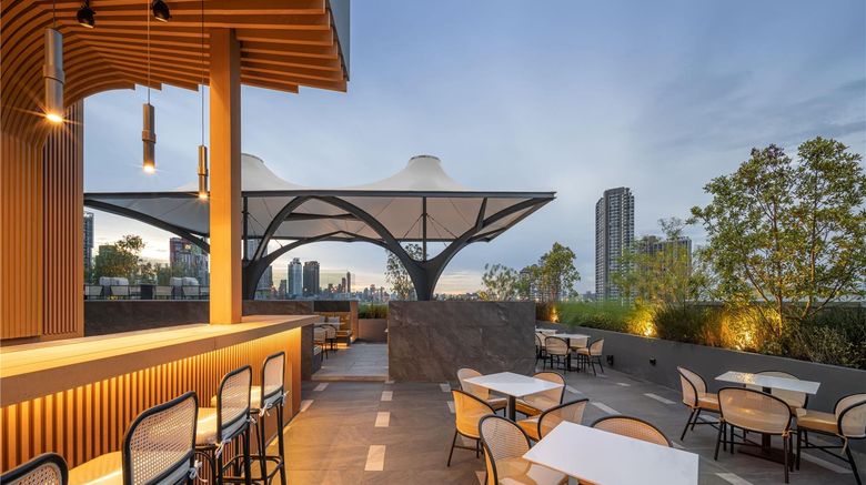 <b>Ramada Plaza by Wyndham BKK Sukhumvit 48 Restaurant</b>. Images powered by <a href="https://iceportal.shijigroup.com/" title="IcePortal" target="_blank">IcePortal</a>.