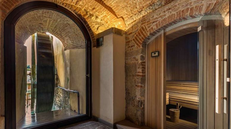 <b>Hotel Mulino di Firenze, WorldHotels Spa</b>. Images powered by <a href="https://iceportal.shijigroup.com/" title="IcePortal" target="_blank">IcePortal</a>.