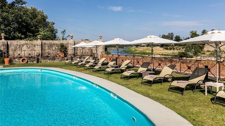 <b>Hotel Mulino di Firenze, WorldHotels Pool</b>. Images powered by <a href="https://iceportal.shijigroup.com/" title="IcePortal" target="_blank">IcePortal</a>.