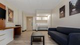 Quality Inn & Suites New Hartford-Utica Suite