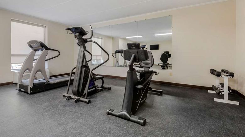 <b>Quality Inn & Suites New Hartford-Utica Health</b>. Images powered by <a href="https://iceportal.shijigroup.com/" title="IcePortal" target="_blank">IcePortal</a>.