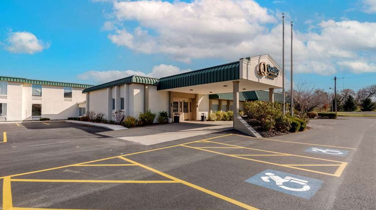 Quality Inn & Suites New Hartford-Utica Exterior