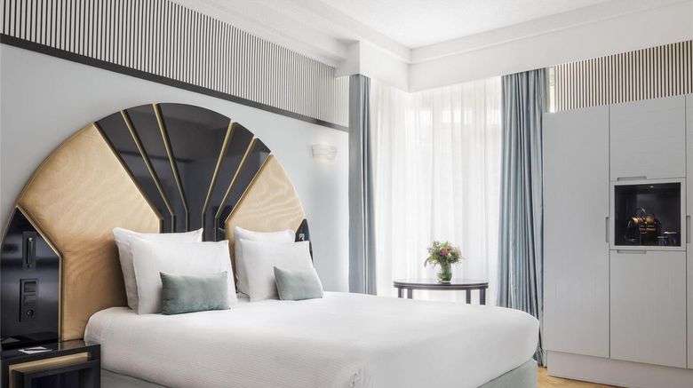 <b>Le 1932 Hotel Spa Cap d'Antibes MGallery Room</b>. Images powered by <a href="https://iceportal.shijigroup.com/" title="IcePortal" target="_blank">IcePortal</a>.