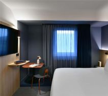 Ibis Styles Charleroi Airport Room