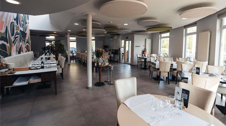 <b>Ibis Styles Charleroi Airport Restaurant</b>. Images powered by <a href="https://iceportal.shijigroup.com/" title="IcePortal" target="_blank">IcePortal</a>.