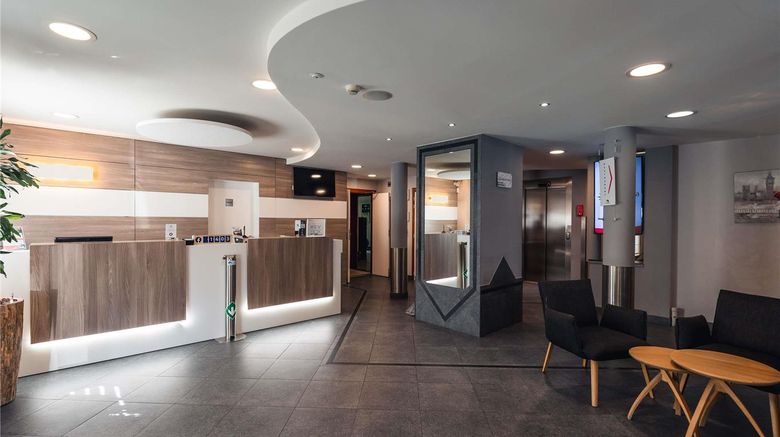 <b>Ibis Styles Charleroi Airport Exterior</b>. Images powered by <a href="https://iceportal.shijigroup.com/" title="IcePortal" target="_blank">IcePortal</a>.