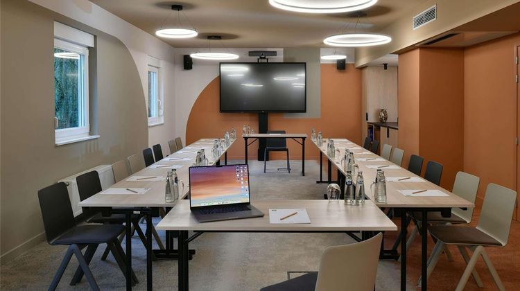 Ibis Styles Charleroi Airport Meeting