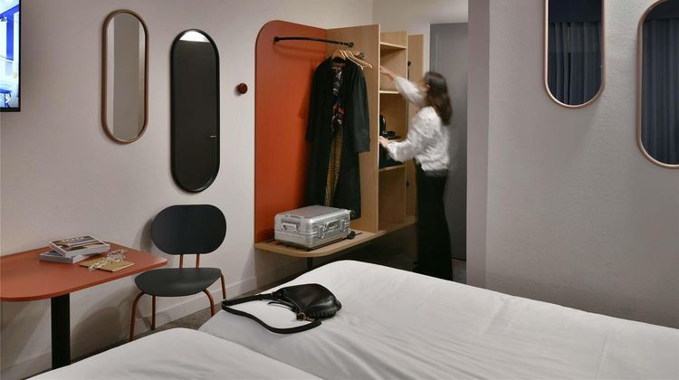 Ibis Styles Charleroi Airport Room
