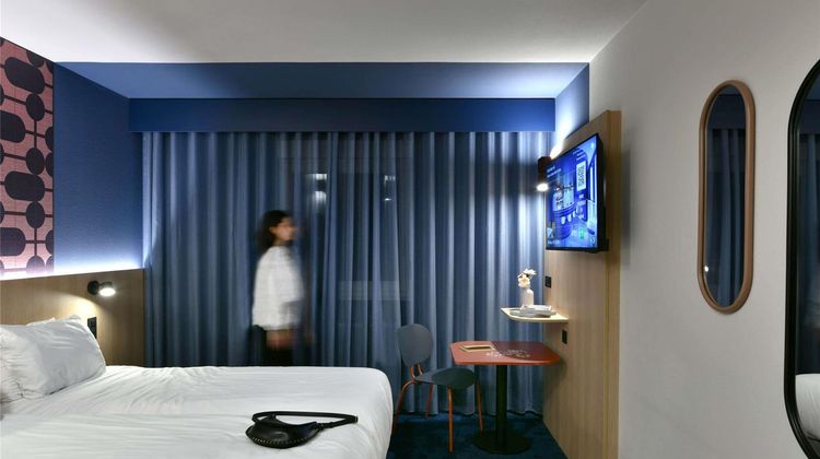 Ibis Styles Charleroi Airport Room