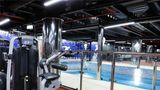 <b>Queen Elizabeth 2 Floating Hotel Pool</b>. Images powered by <a href="https://iceportal.shijigroup.com/" title="IcePortal" target="_blank">IcePortal</a>.