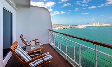 Queen Elizabeth 2 Floating Hotel