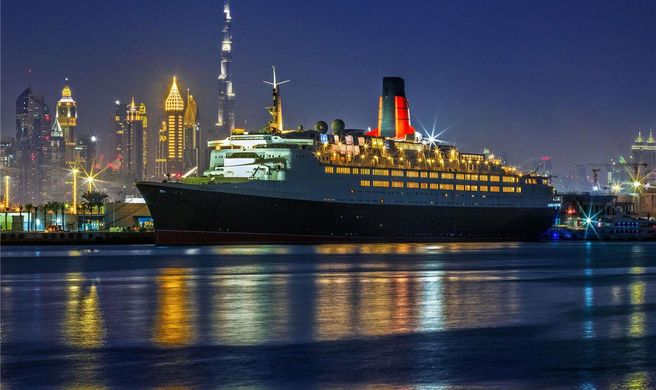 Queen Elizabeth 2 Floating Hotel Exterior