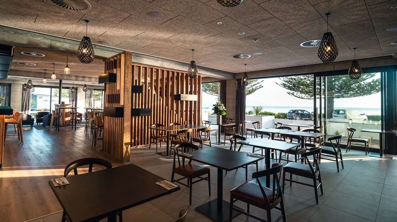 <b>Sudima Kaikoura Restaurant</b>. Images powered by <a href="https://iceportal.shijigroup.com/" title="IcePortal" target="_blank">IcePortal</a>.