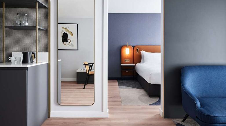<b>Hyatt Regency London Stratford Suite</b>. Images powered by <a href="https://iceportal.shijigroup.com/" title="IcePortal" target="_blank">IcePortal</a>.