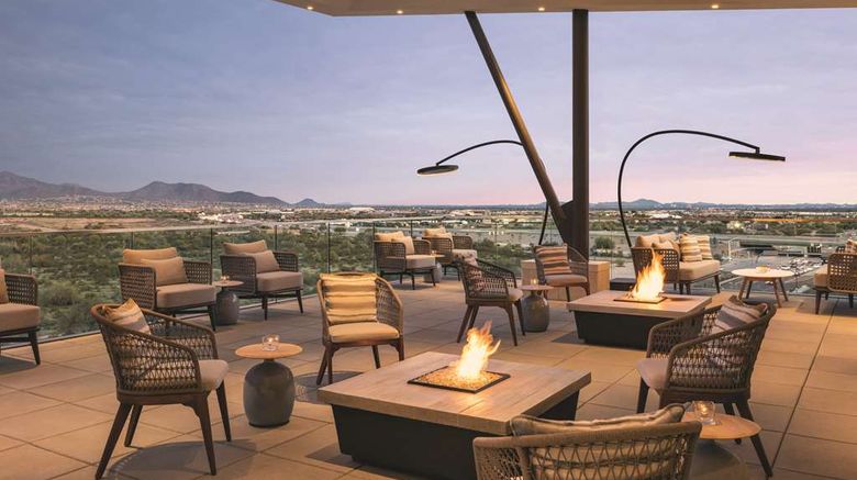 <b>Hilton North Scottsdale at Cavasson Meeting</b>. Images powered by <a href="https://iceportal.shijigroup.com/" title="IcePortal" target="_blank">IcePortal</a>.