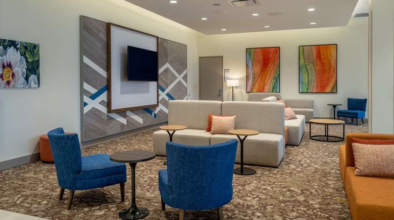 <b>Hilton Garden Inn Jeffersonville Lobby</b>. Images powered by <a href="https://iceportal.shijigroup.com/" title="IcePortal" target="_blank">IcePortal</a>.