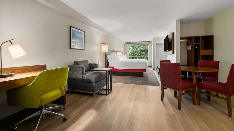 <b>Hampton Inn Weston Ft. Lauderdale Room</b>. Images powered by <a href="https://iceportal.shijigroup.com/" title="IcePortal" target="_blank">IcePortal</a>.