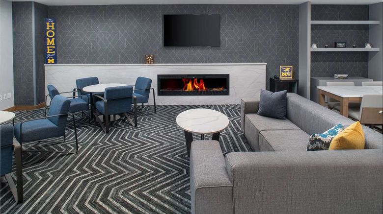 <b>Homewood Suites by Hilton Ann Arbor Lobby</b>. Images powered by <a href="https://iceportal.shijigroup.com/" title="IcePortal" target="_blank">IcePortal</a>.