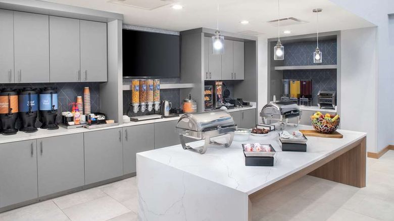 <b>Homewood Suites by Hilton Ann Arbor Restaurant</b>. Images powered by <a href="https://iceportal.shijigroup.com/" title="IcePortal" target="_blank">IcePortal</a>.