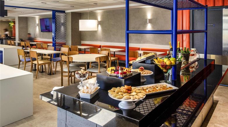 <b>Ibis Budget Recife Jaboatao Restaurant</b>. Images powered by <a href="https://iceportal.shijigroup.com/" title="IcePortal" target="_blank">IcePortal</a>.