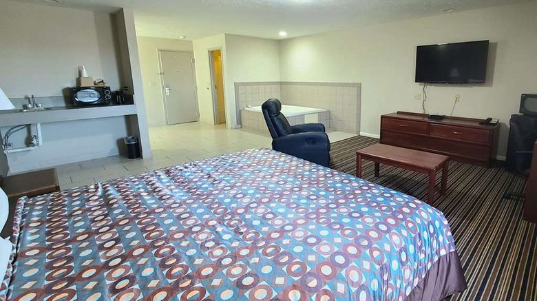 <b>Super 8 by Wyndham Missouri Valley Room</b>. Images powered by <a href="https://iceportal.shijigroup.com/" title="IcePortal" target="_blank">IcePortal</a>.