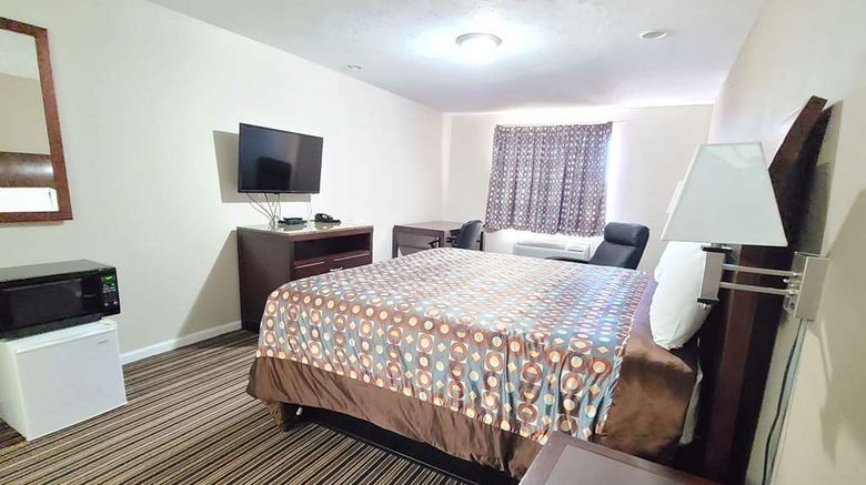 <b>Super 8 by Wyndham Missouri Valley Room</b>. Images powered by <a href="https://iceportal.shijigroup.com/" title="IcePortal" target="_blank">IcePortal</a>.