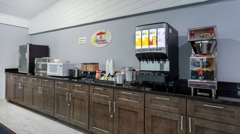<b>Super 8 by Wyndham Missouri Valley Other</b>. Images powered by <a href="https://iceportal.shijigroup.com/" title="IcePortal" target="_blank">IcePortal</a>.
