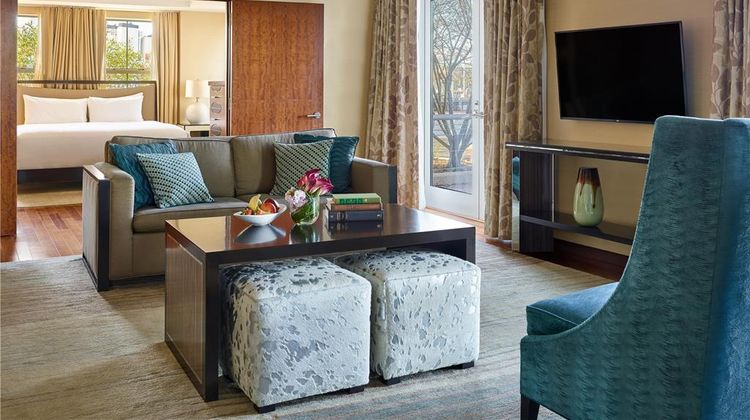 Battery Wharf Hotel, Boston Waterfront Room