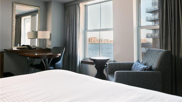 Battery Wharf Hotel, Boston Waterfront Room