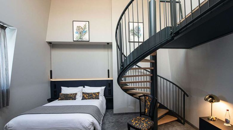 <b>Best Western Premier Le Chapitre Htl-Spa Suite</b>. Images powered by <a href="https://iceportal.shijigroup.com/" title="IcePortal" target="_blank">IcePortal</a>.