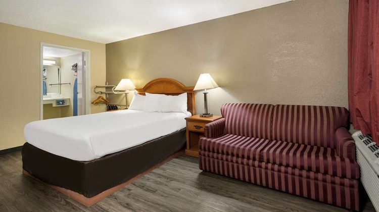 Knights Inn College Station Room