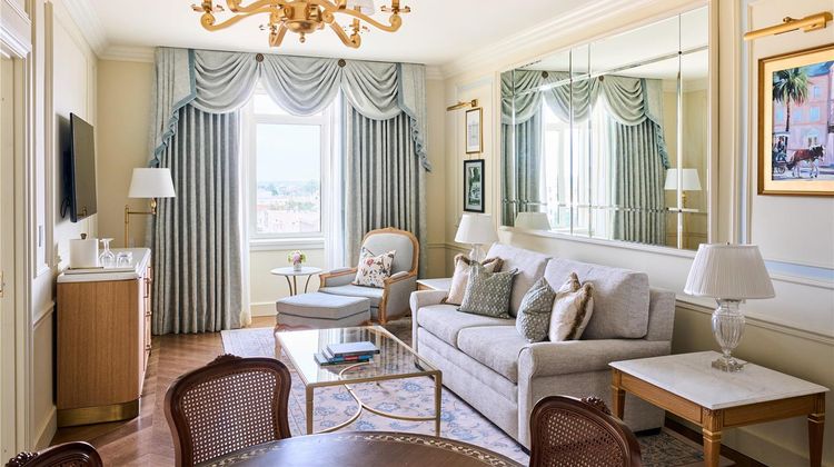 The Charleston Place Suite