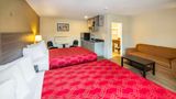 Econo Lodge Inn and Suites Pincher Creek Room