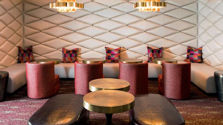 <b>Charlesmark Hotel Lobby</b>. Images powered by <a href="https://iceportal.shijigroup.com/" title="IcePortal" target="_blank">IcePortal</a>.