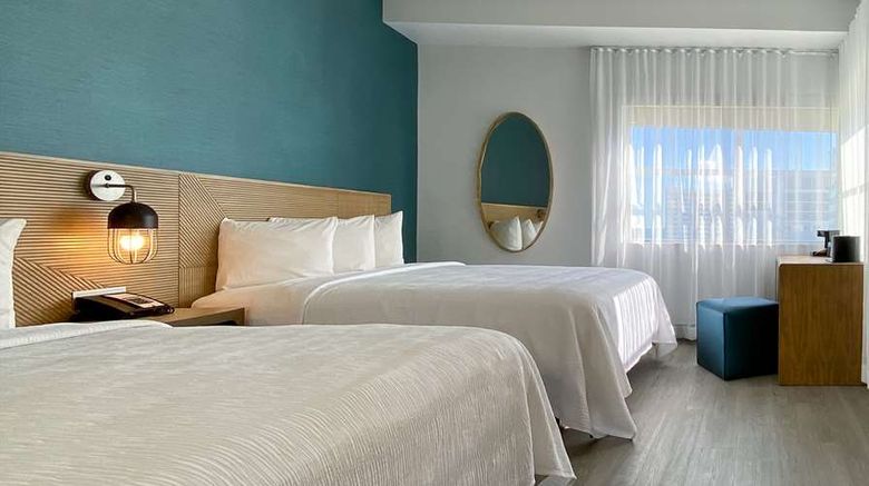 <b>Marseilles Beach Hotel Room</b>. Images powered by <a href="https://iceportal.shijigroup.com/" title="IcePortal" target="_blank">IcePortal</a>.
