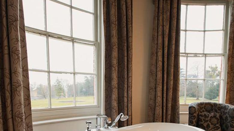 <b>Stoke Place Room</b>. Images powered by <a href="https://iceportal.shijigroup.com/" title="IcePortal" target="_blank">IcePortal</a>.