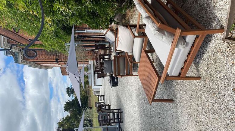 <b>Stoke Place Other</b>. Images powered by <a href="https://iceportal.shijigroup.com/" title="IcePortal" target="_blank">IcePortal</a>.