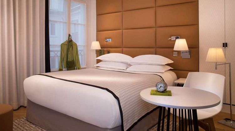 Hotel R de Paris Room