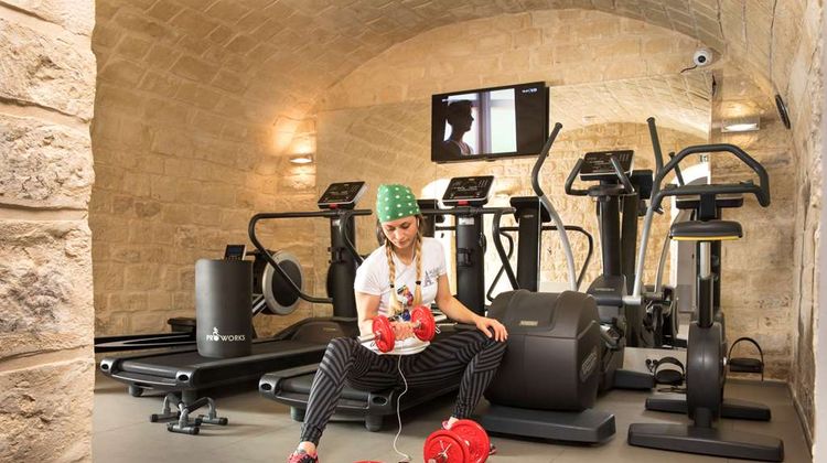 Hotel R de Paris Health
