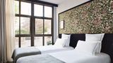 <b>Hotel Rosalie Room</b>. Images powered by <a href="https://iceportal.shijigroup.com/" title="IcePortal" target="_blank">IcePortal</a>.
