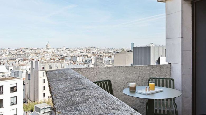 <b>Hotel Rosalie Suite</b>. Images powered by <a href="https://iceportal.shijigroup.com/" title="IcePortal" target="_blank">IcePortal</a>.