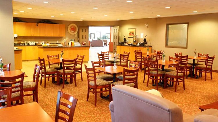 Coast Grimshaw Hotel & Suites Restaurant