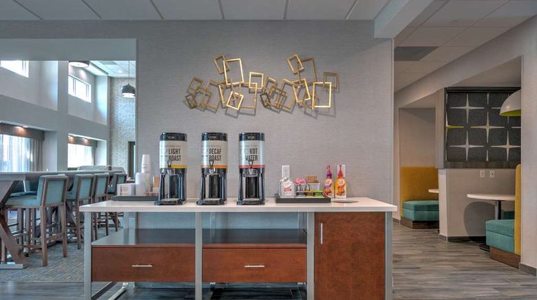 <b>Hampton Inn & Suites Port Lavaca Restaurant</b>. Images powered by <a href="https://iceportal.shijigroup.com/" title="IcePortal" target="_blank">IcePortal</a>.