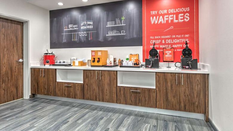 <b>Hampton Inn & Suites Port Lavaca Restaurant</b>. Images powered by <a href="https://iceportal.shijigroup.com/" title="IcePortal" target="_blank">IcePortal</a>.